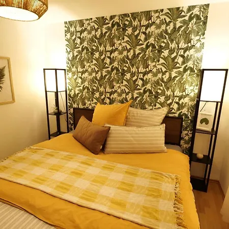 Plant Apartment Eutingen im Gau Buitenkant foto